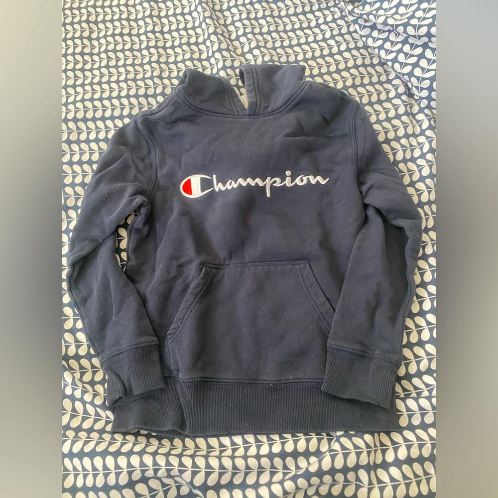 Champion Kids Dark Navy Blue Pullover Hoodie Size S cozy warm soft